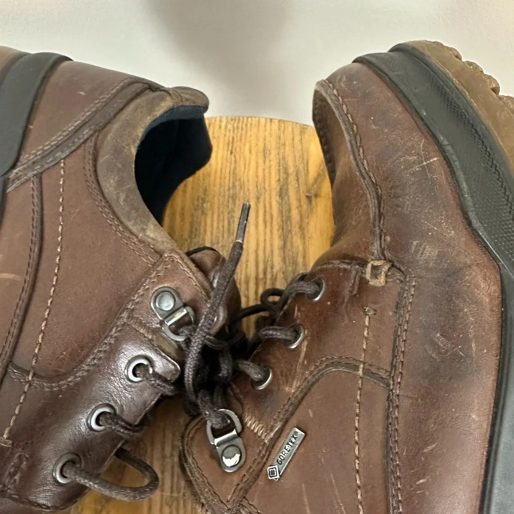 Ecco Track 25 Mens 43 US 9-9.5 Hiking Shoes Brown Leather Waterproof Gore Tex